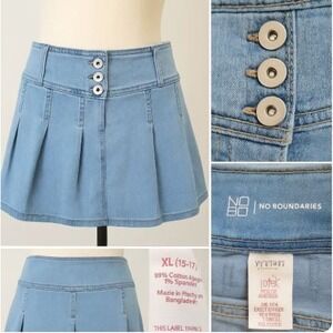 No Boundaries NOBO Light Wash Denim Pleated Mini Skirt Juniors XL (15-17) Grunge